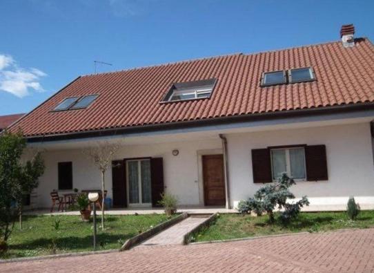 B&B Il Rio Frosinone Exteriör bild